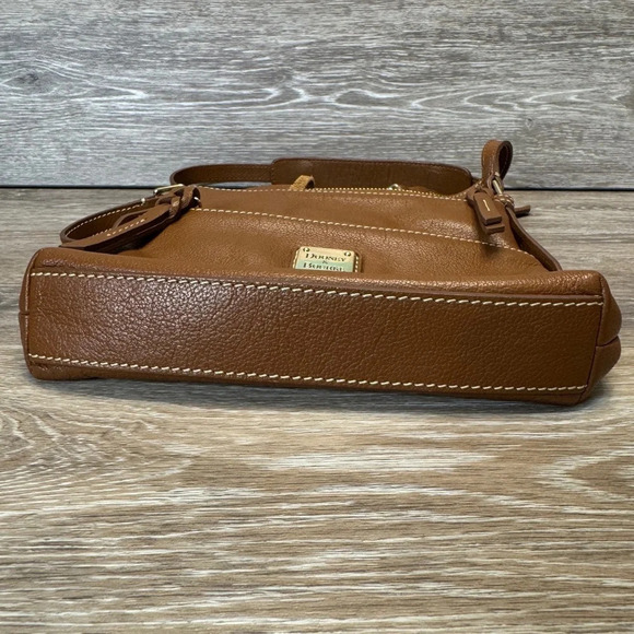 Dooney & Bourke brown pebble grain leather crossbody Y2k - Picture 15 of 15